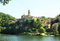 The Lot Fashion Island A Vibrant Hub Of Style