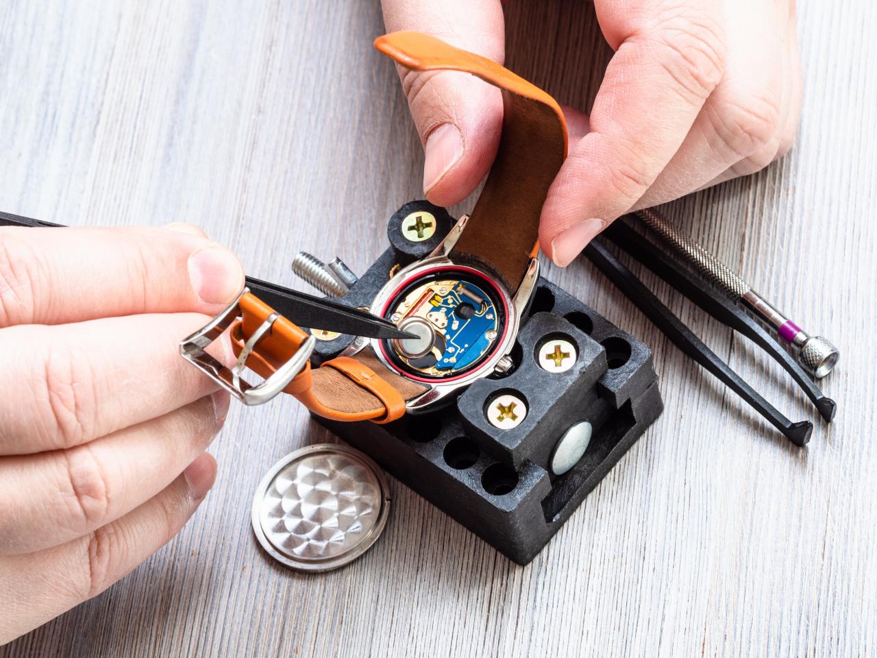 Best Luxury Watch Battery Replacement Kits Review With YouTube Guide